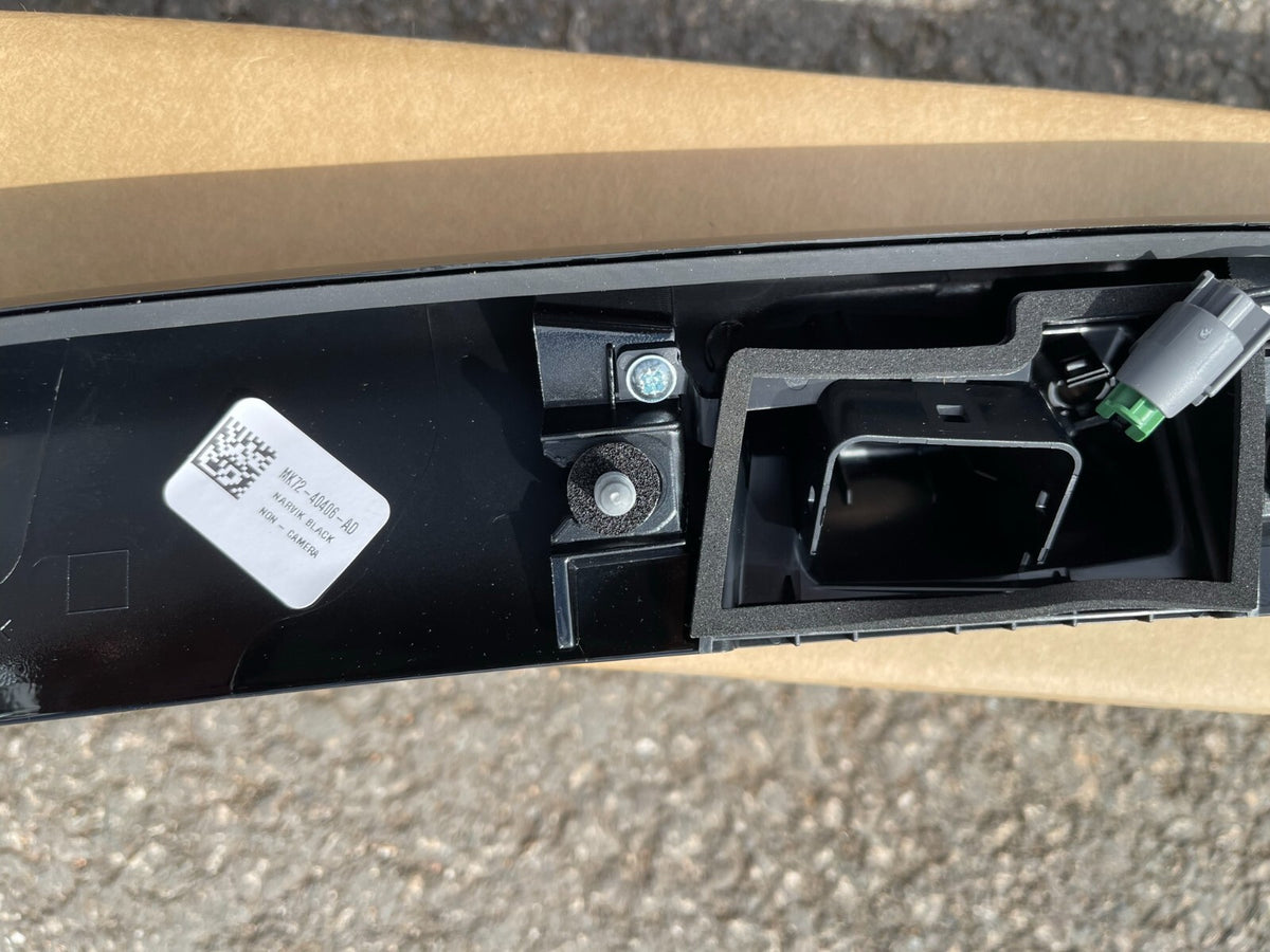 2022 LAND ROVER DISCOVERY SPORT P300E NUMBER PLATE LAMP