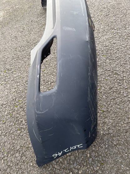 TOYOTA RAV-4 65 bumper belakang baret dan lecet