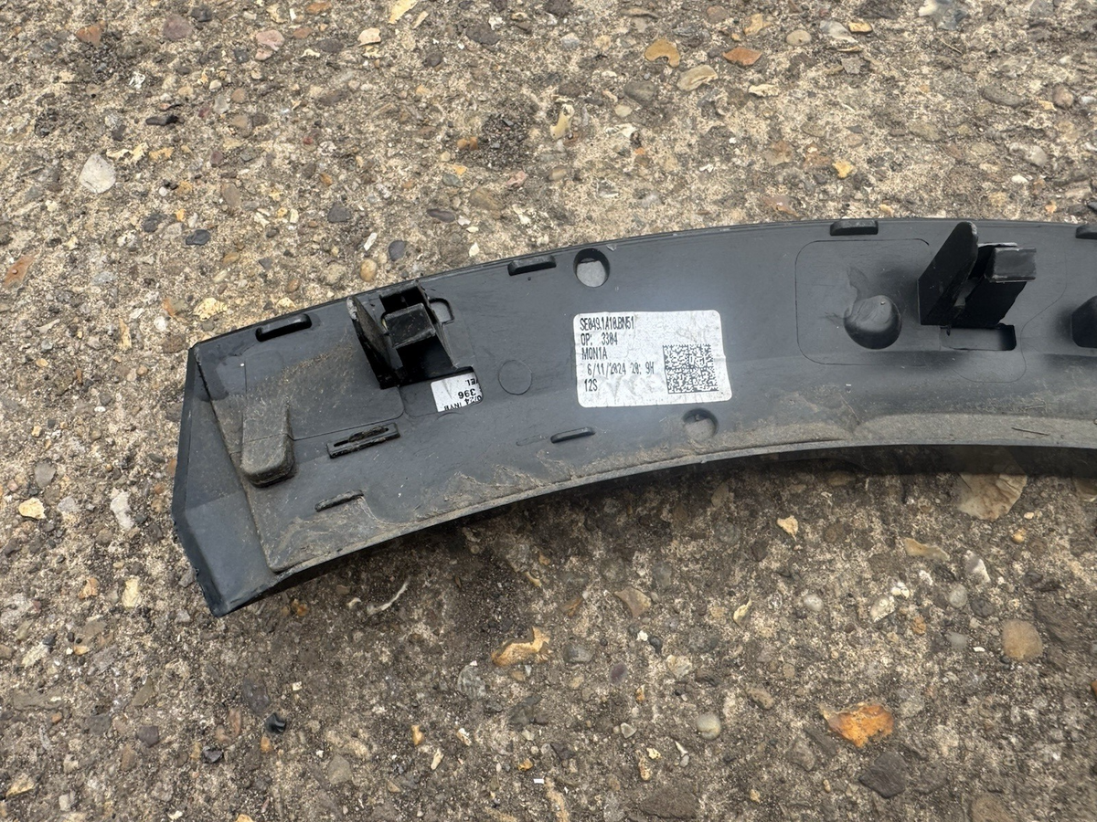 Cupra Formentor Rear LH arch trim se0493y10