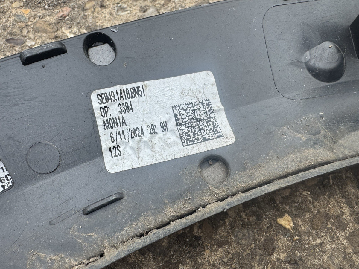 Cupra Formentor Rear LH arch trim se0493y10