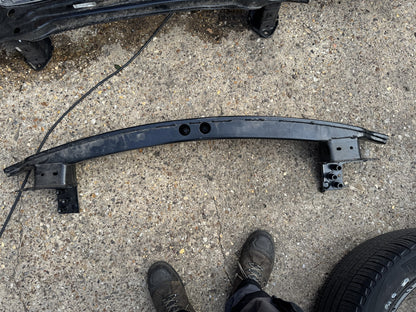 GENUINE RANGE ROVER L460 VOGUE 2022-ON REAR BUMPER CRASH BAR M8E2-17906-AE