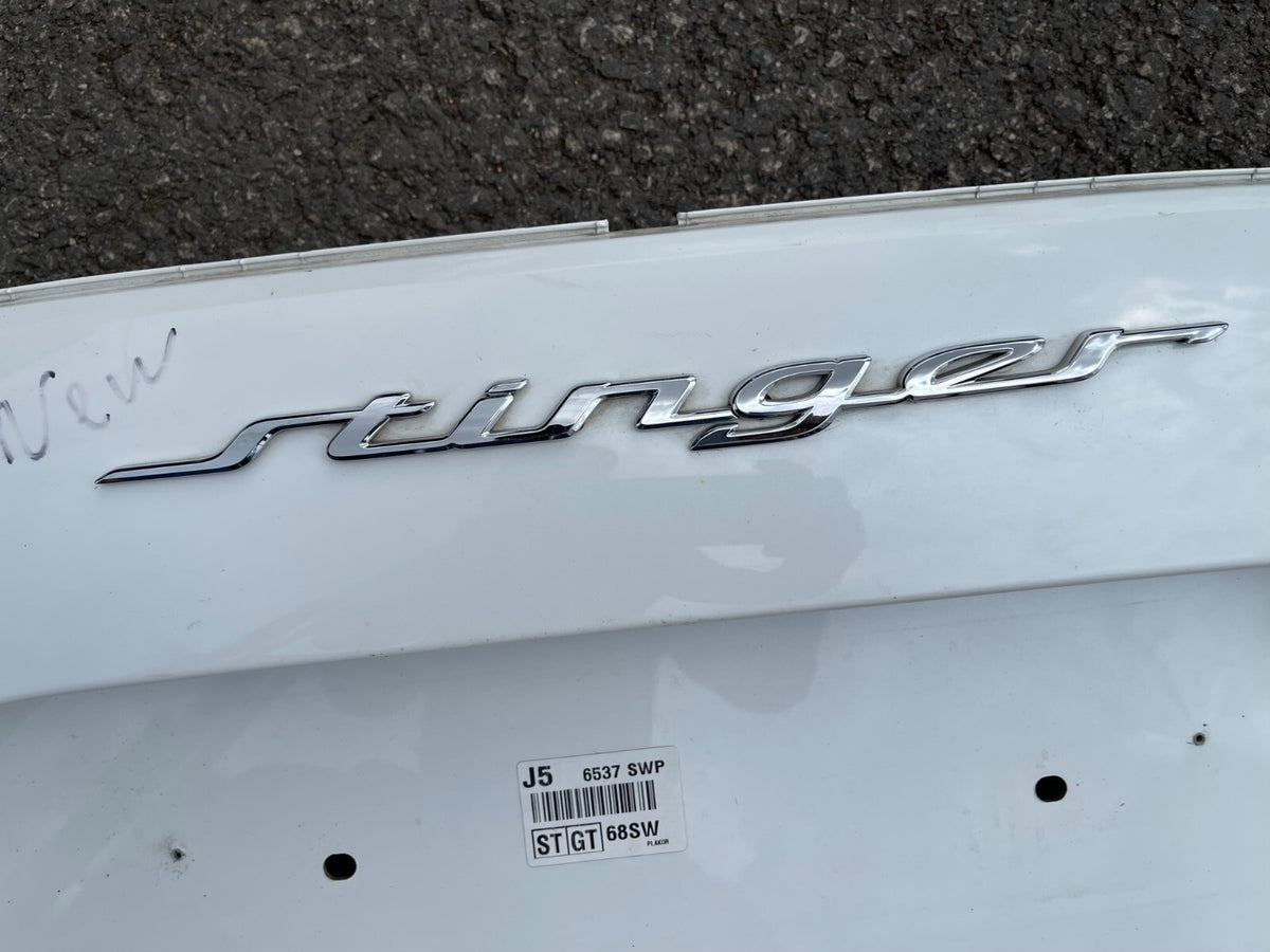 KIA STINGER GT S TAILGATE BOOT LID TRIM COVER MOULDING 87371-J5000 2017-2021