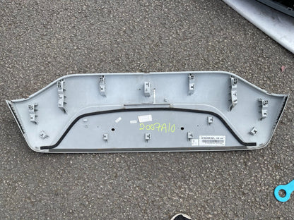 KIA STINGER GT S TAILGATE BOOT LID TRIM COVER MOULDING 87371-J5000 2017-2021