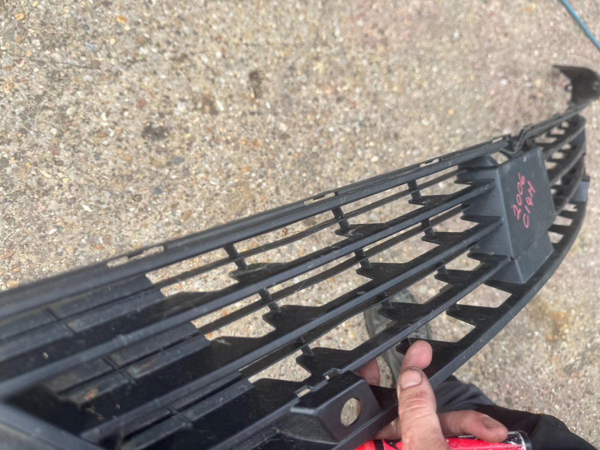 GENUINE Vauxhall Astra Hatchback 22- Front Bumper Grille Black With Sensor Holes