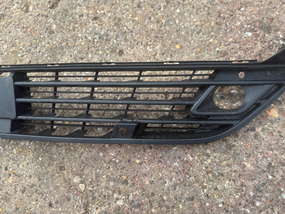 GENUINE Vauxhall Astra Hatchback 22- Front Bumper Grille Black With Sensor Holes