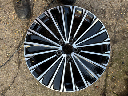 VELG RACING VOLKSWAGEN VW PASSAT 18" 7.5J NAPOLI ELEGANCE 571601025K ORIGINAL