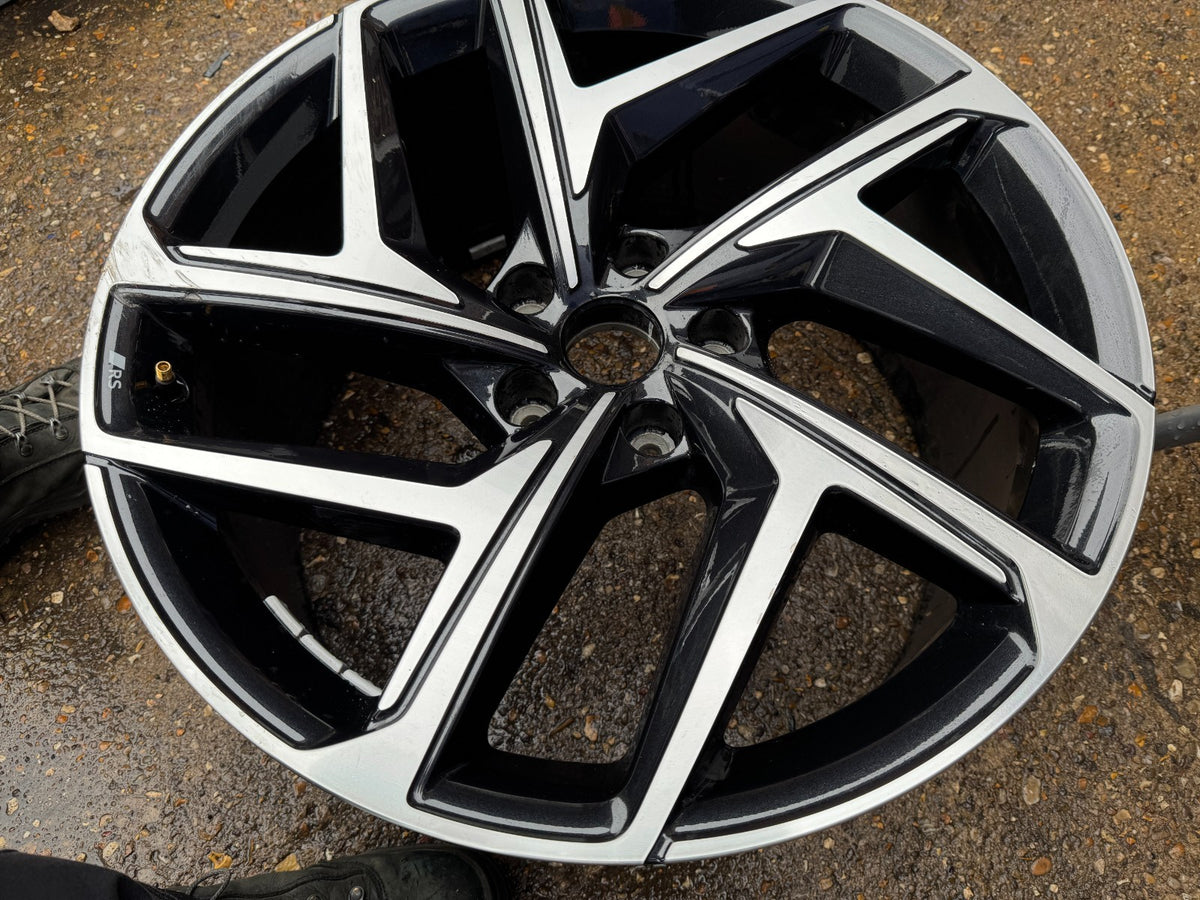 Audi Q6 SQ6 E-TRON 21" Alloy Wheel 10Jx21H2 285/40/21 85H601025S