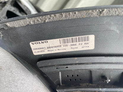 2020 Volvo Radlaufblende 39848603