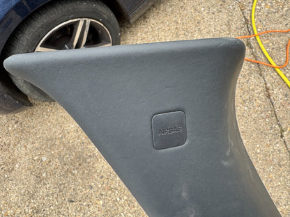 RANGE ROVER VOGUE L460 2022 - 2025 RIGHT SIDE C-PILLAR UPPER TRIM LEATHER