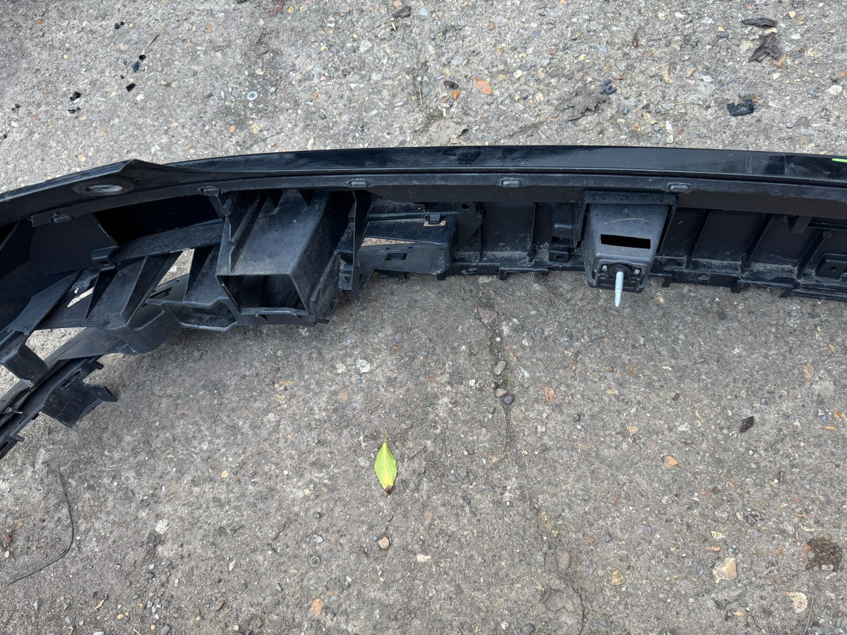 GENUINE AUDI Q3 2014-2017 REAR BUMPER 8U0807385C DAMAGED
