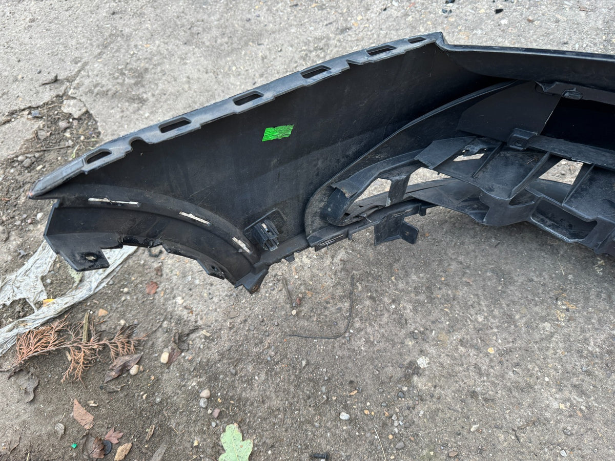 GENUINE AUDI Q3 2014-2017 REAR BUMPER 8U0807385C DAMAGED