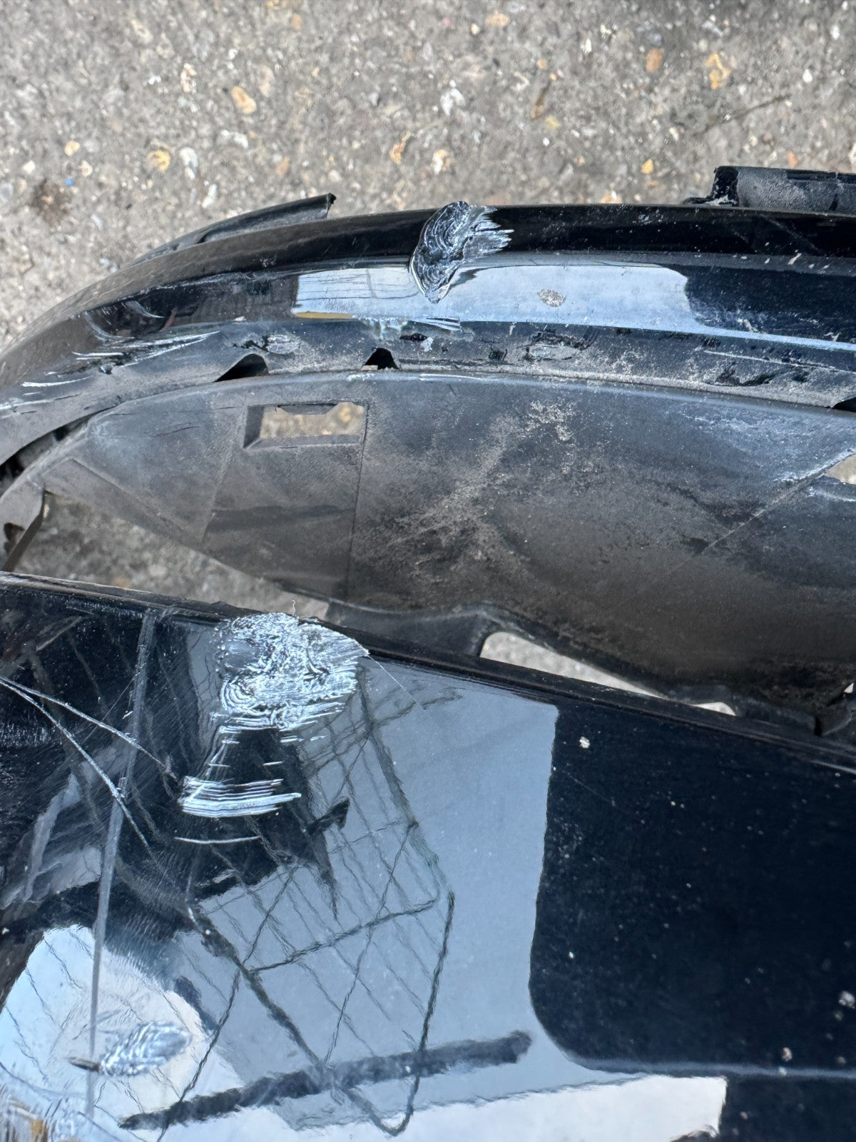 GENUINE AUDI Q3 2014-2017 REAR BUMPER 8U0807385C DAMAGED