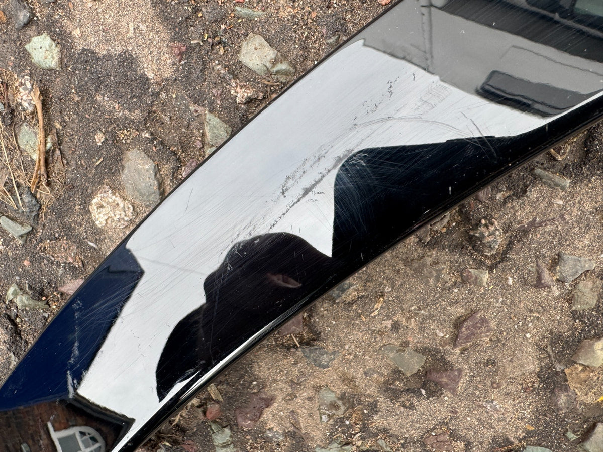Land Rover Discovery 5 L462 Front Left Wheel Arch Trim HY3M-16A075 2017-2026