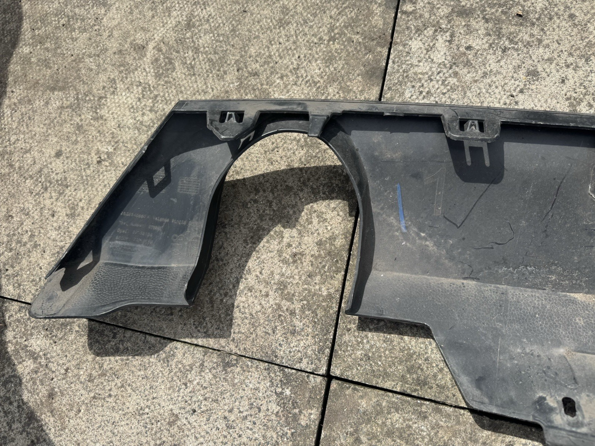 순정 Vauxhall Corsa F 2019-2023 리어 범퍼 하부 디퓨저 9829540880