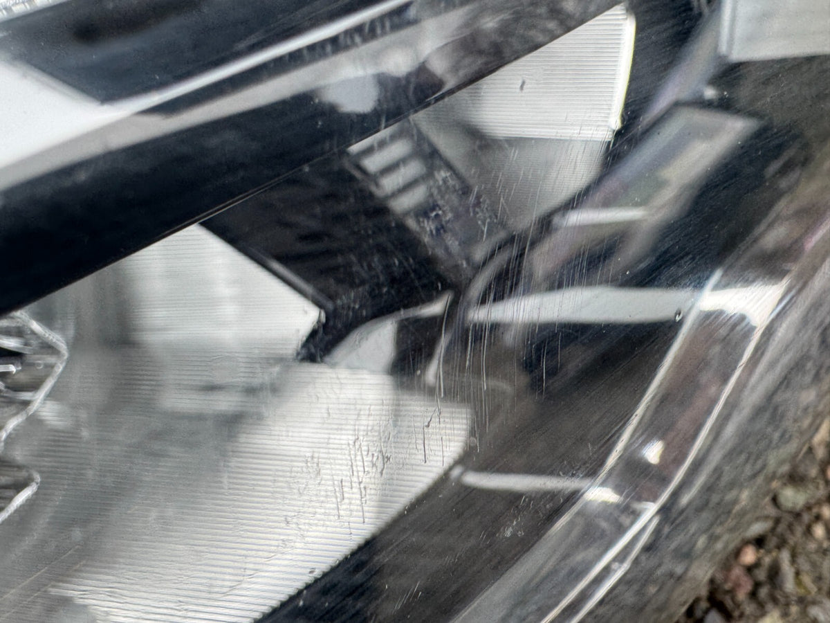 RENAULT KANGOO RIGHT LED HEADLIGHT 260108803R 2020 2023
