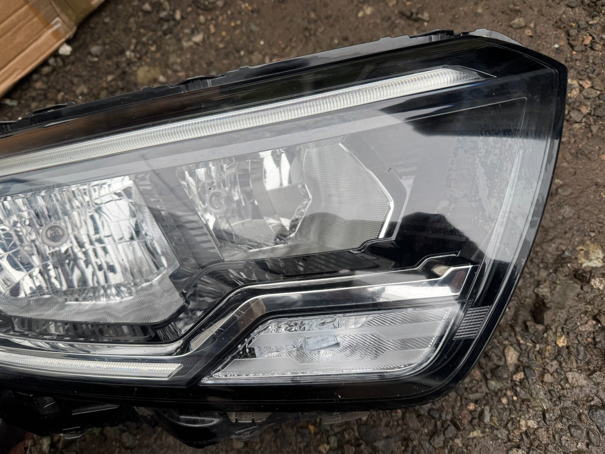 RENAULT KANGOO RIGHT LED HEADLIGHT 260108803R 2020 2023