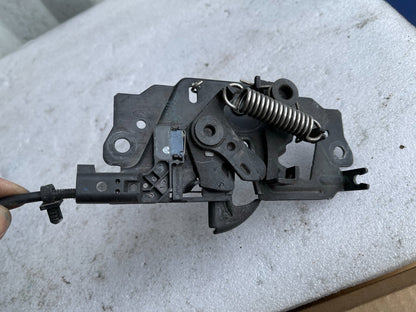 FORD KUGA / FOCUS BONNET CATCH LOCK MECHANISM 2012 - 2020 BM5A-16700-BG