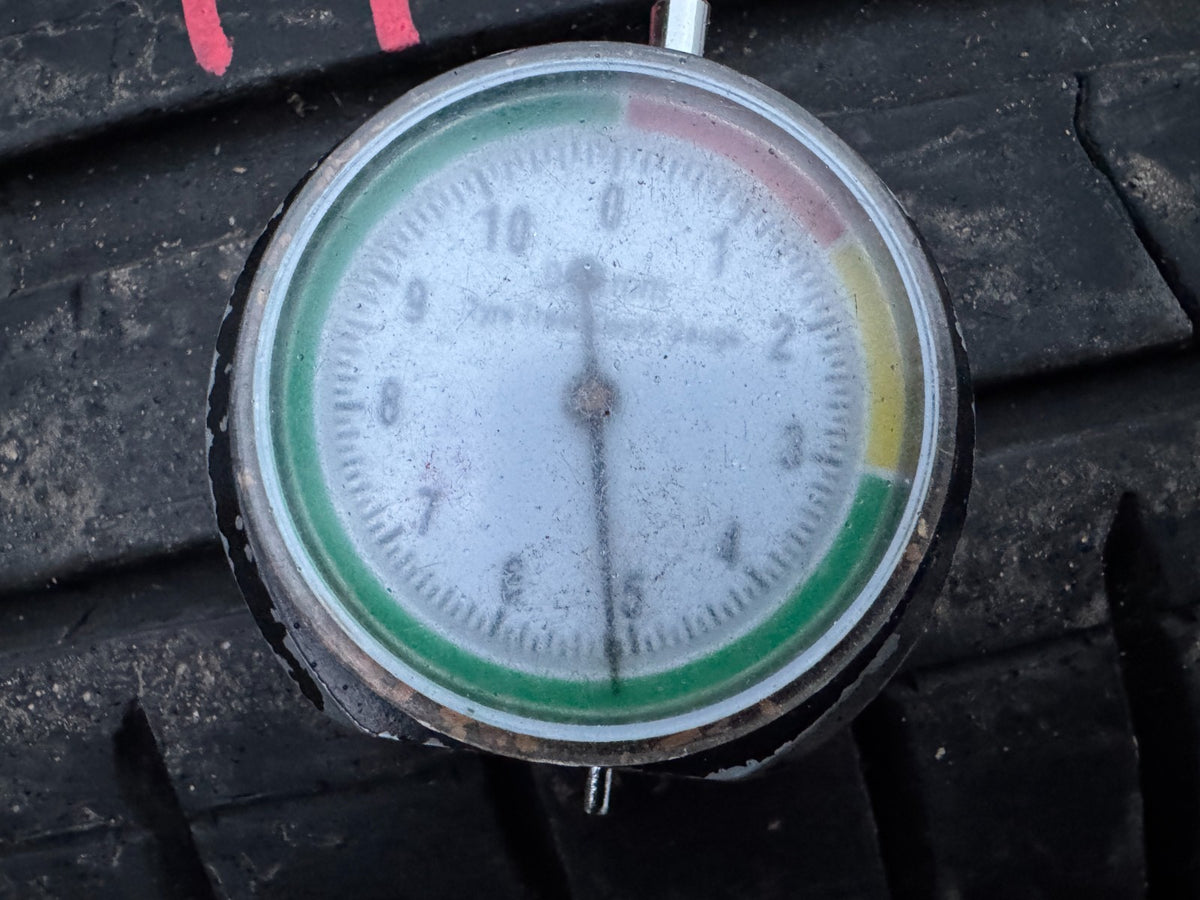 235 45 20 PIRELLI P ZERO ELECT PZ4 VOL VOLVO 100V XL 5MM (1725)