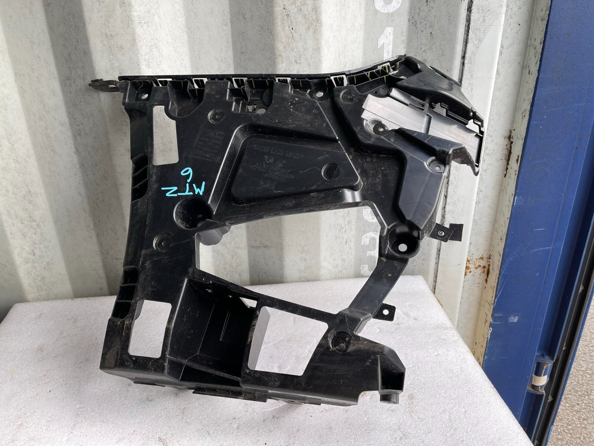 Dudukan G20, Bumper Belakang Kiri M 51128085487 BMW Original