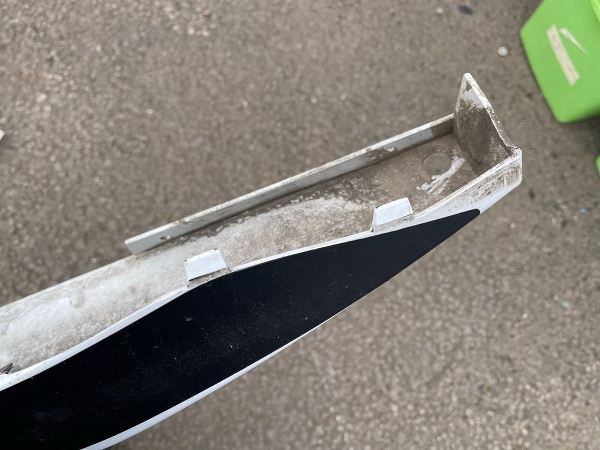 Unknown Sill 18114014AC