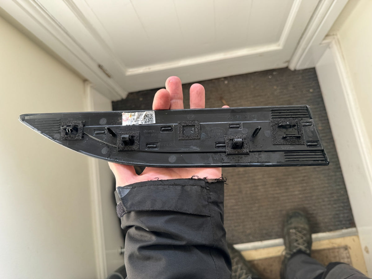 2020 GENUINE RANGE ROVER EVOQUE L551 FRONT LEFT DOOR TRIM 2018-ON K8D229427AB