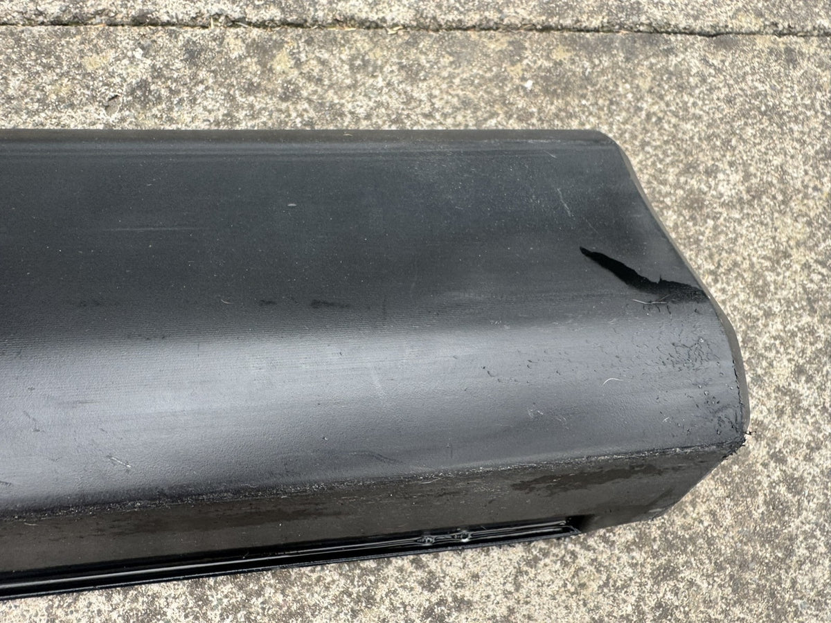 GENUINE MAZDA CX-60 2022-ON FRONT RIGHT DOOR GARNISH MOULDING KAAA-51RC1 Black