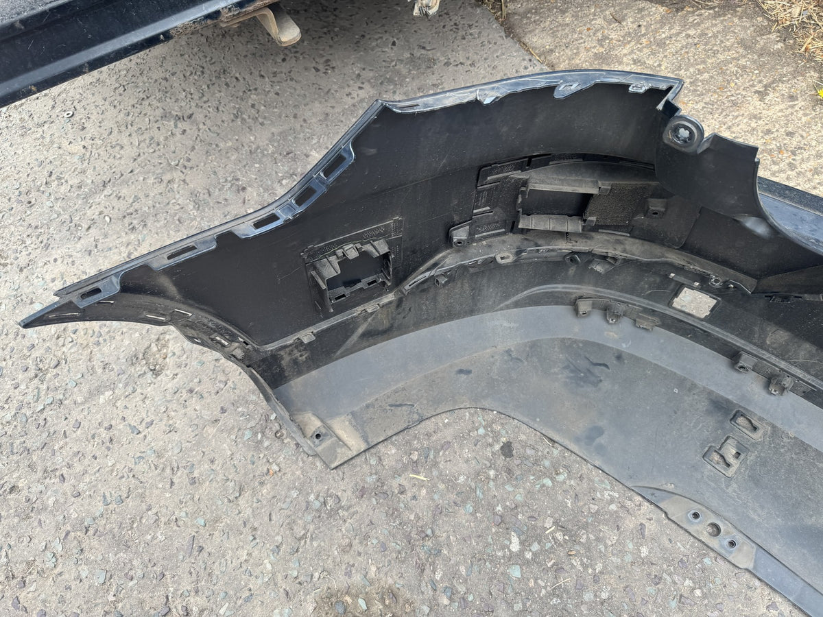 GENUINE POLESTAR 2 2020-ON REAR BUMPER COMPLETE UPPER+LOWER 31663699 31663981