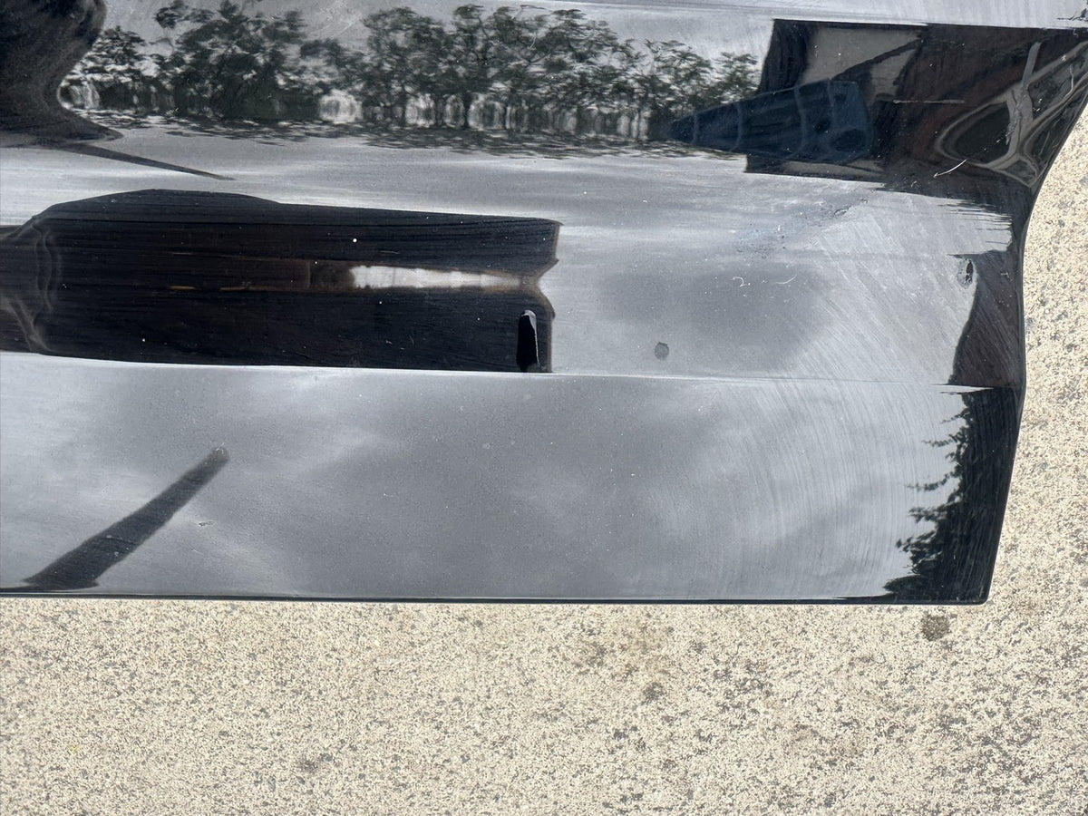 GENUINE LAND ROVER DEFENDER 110 REAR LEFT DOOR MOULDING L8B2-274A49-C 2020-ON