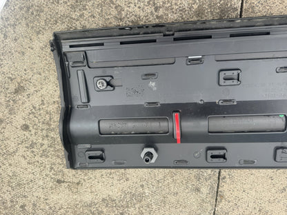 GENUINE LAND ROVER DEFENDER 110 REAR LEFT DOOR MOULDING L8B2-274A49-C 2020-ON