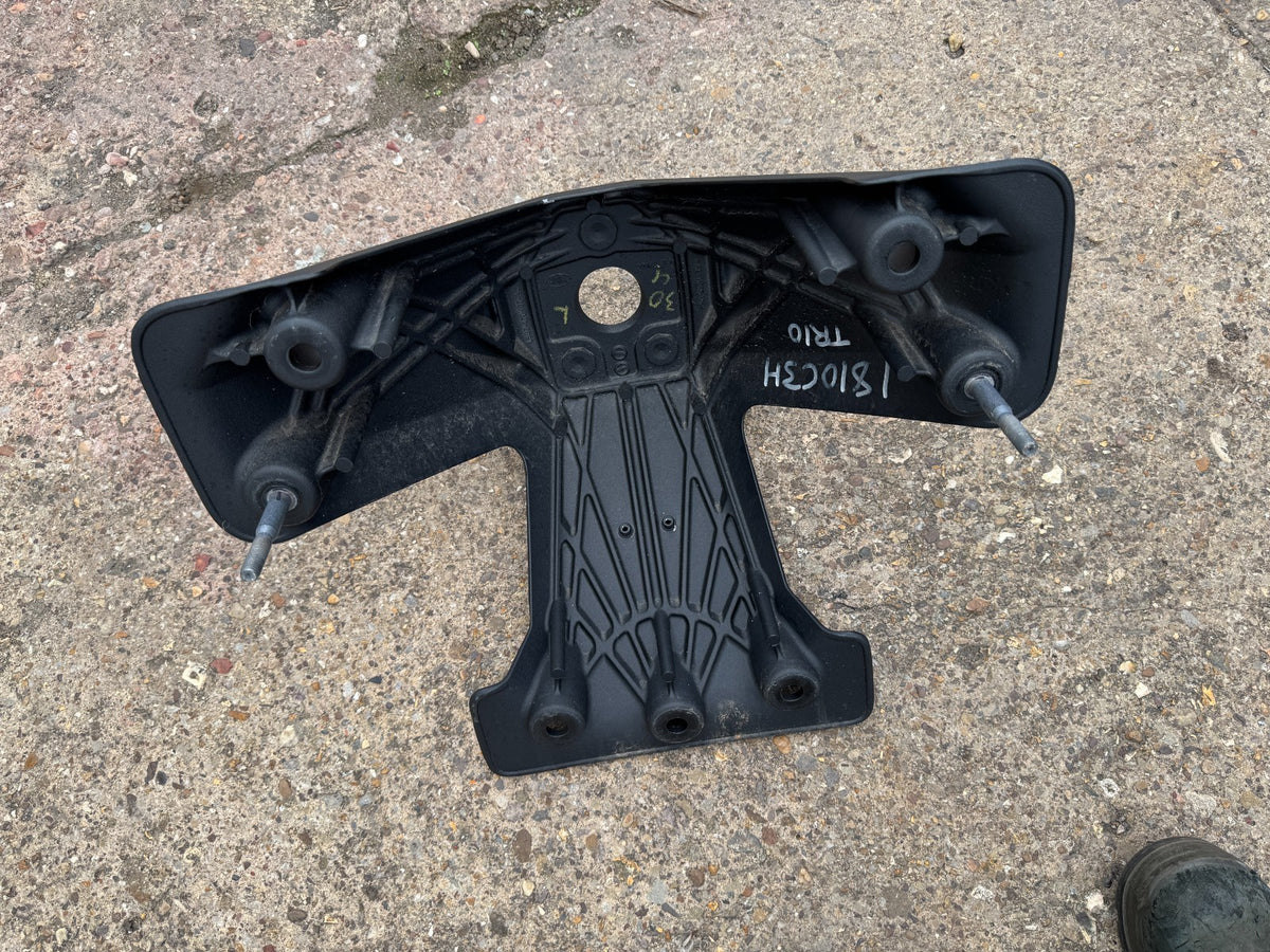 LAND ROVER DEFENDER L663 SPARE WHEEL CARRIER REAR MOUNT L8B2470K02AC 2020-2025