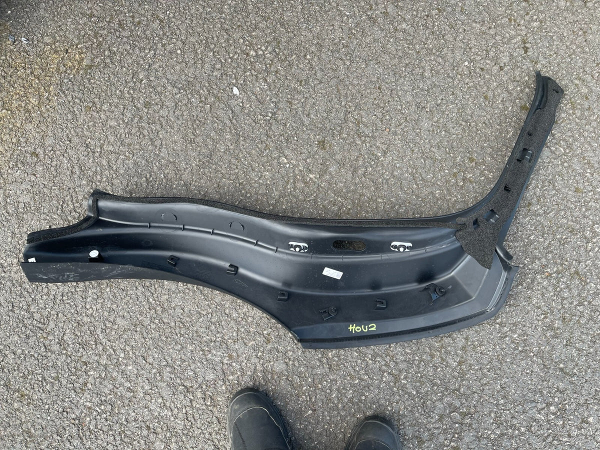 2022 JAGUAR F PACE MK1 X761 5DR ESTATE 16-23 RIGHT OSR C PILLAR TRIM HK8328116A