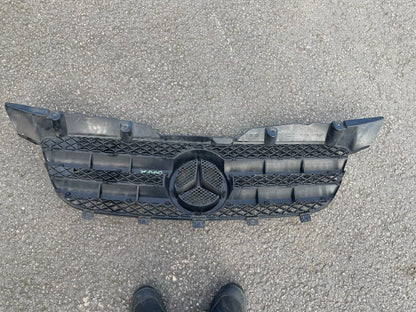 MERCEDES SPRINTER Front Centre Grille 2014 W906 A9068800385