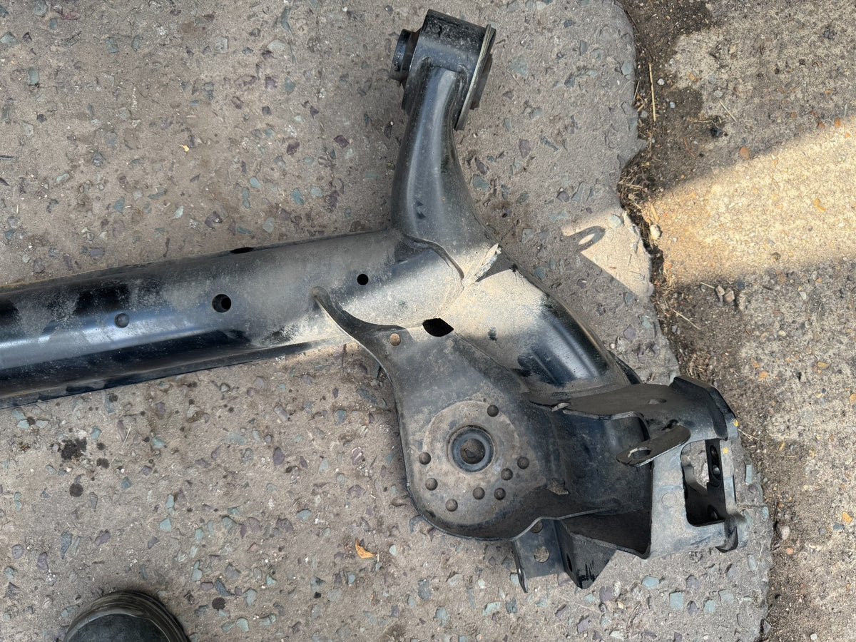 FORD FIESTA ST-LINE 1.0 PETROL 2022 REAR AXLE SUBFRAME H1BC-AE