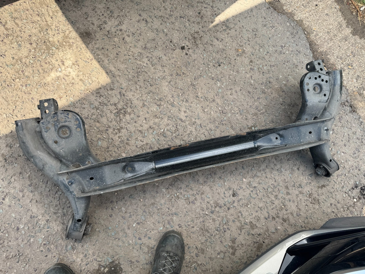 FORD FIESTA ST-LINE 1.0 PETROL 2022 REAR AXLE SUBFRAME H1BC-AE