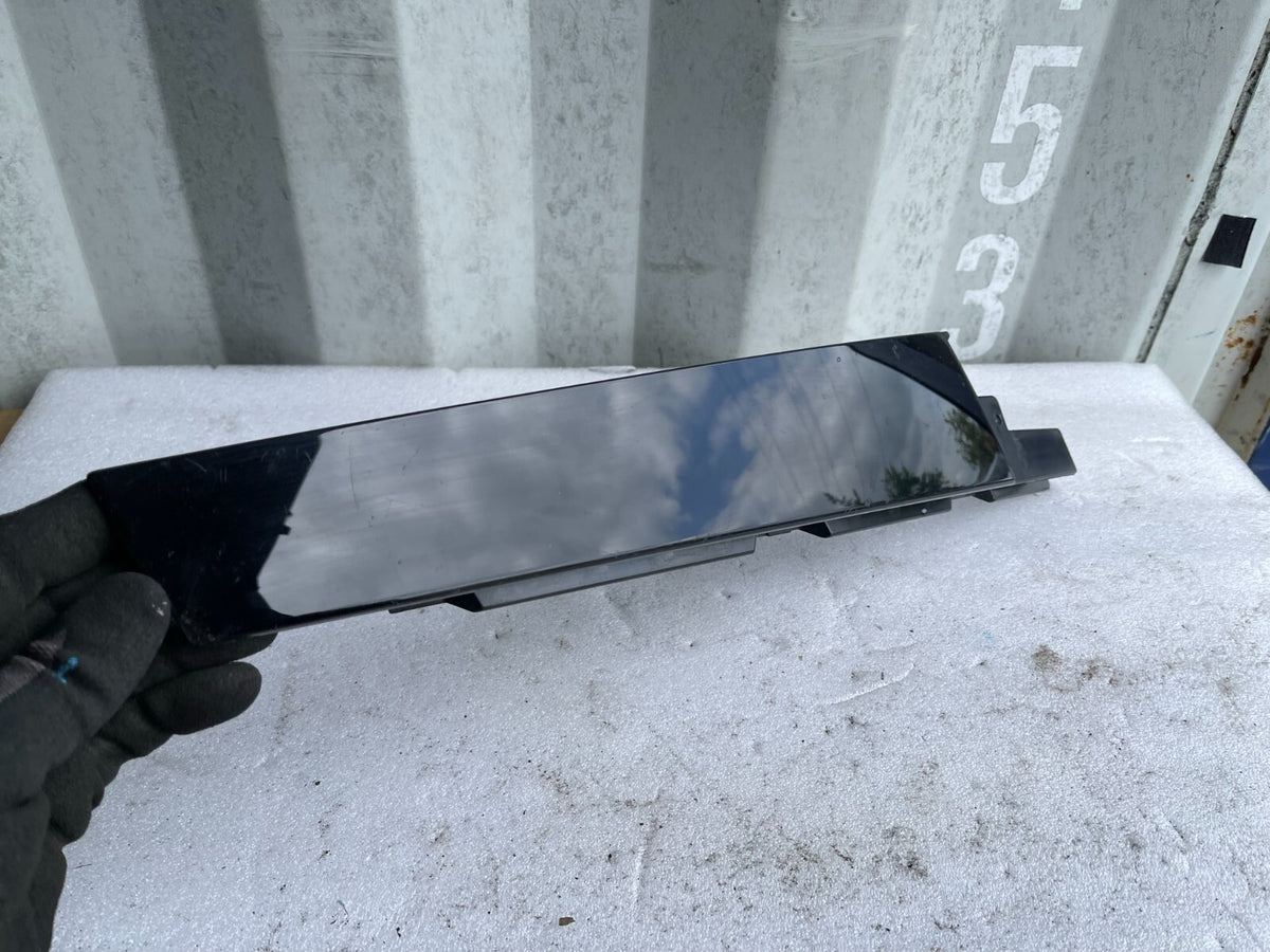 2022 GENUINE VOLKSWAGEN PASSAT B8 3G FRONT LEFT DOOR MOLDING 3G0837901AB