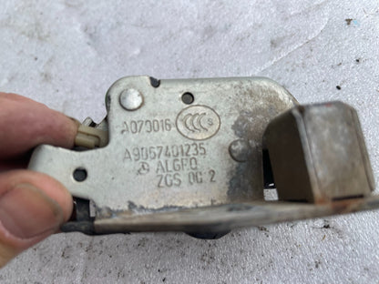 MERCEDES SPRINTER 906 2015 RHD Rear Right Tailgate Lock A9067401235