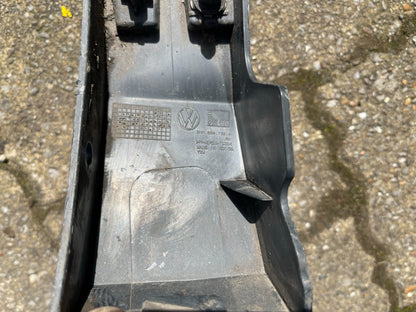 คิ้วซุ้มล้อหน้าขวา VW TIGUAN AD MK2 5NN854732A แท้