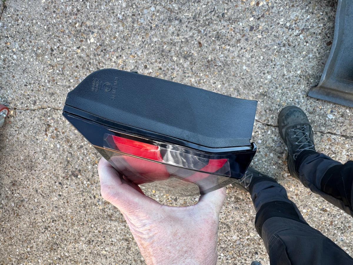Genuine Kia Sportage V NQ5 2024 Left Tail Light R292462020
