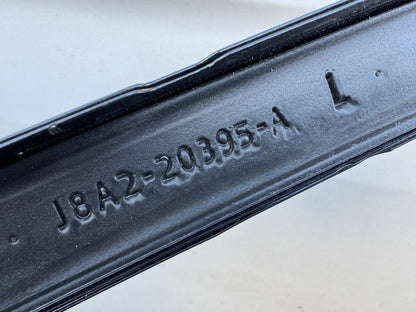 2026 Range Rover Velar L560 ประตูหน้าซ้าย j8a220395