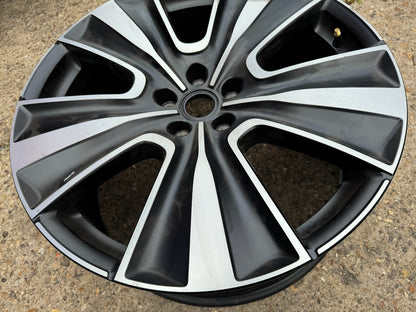 1x 2022 Range Rover OEM Wheel Rim 22" 22x9.5 M8EM1007AA M8EM1007CA