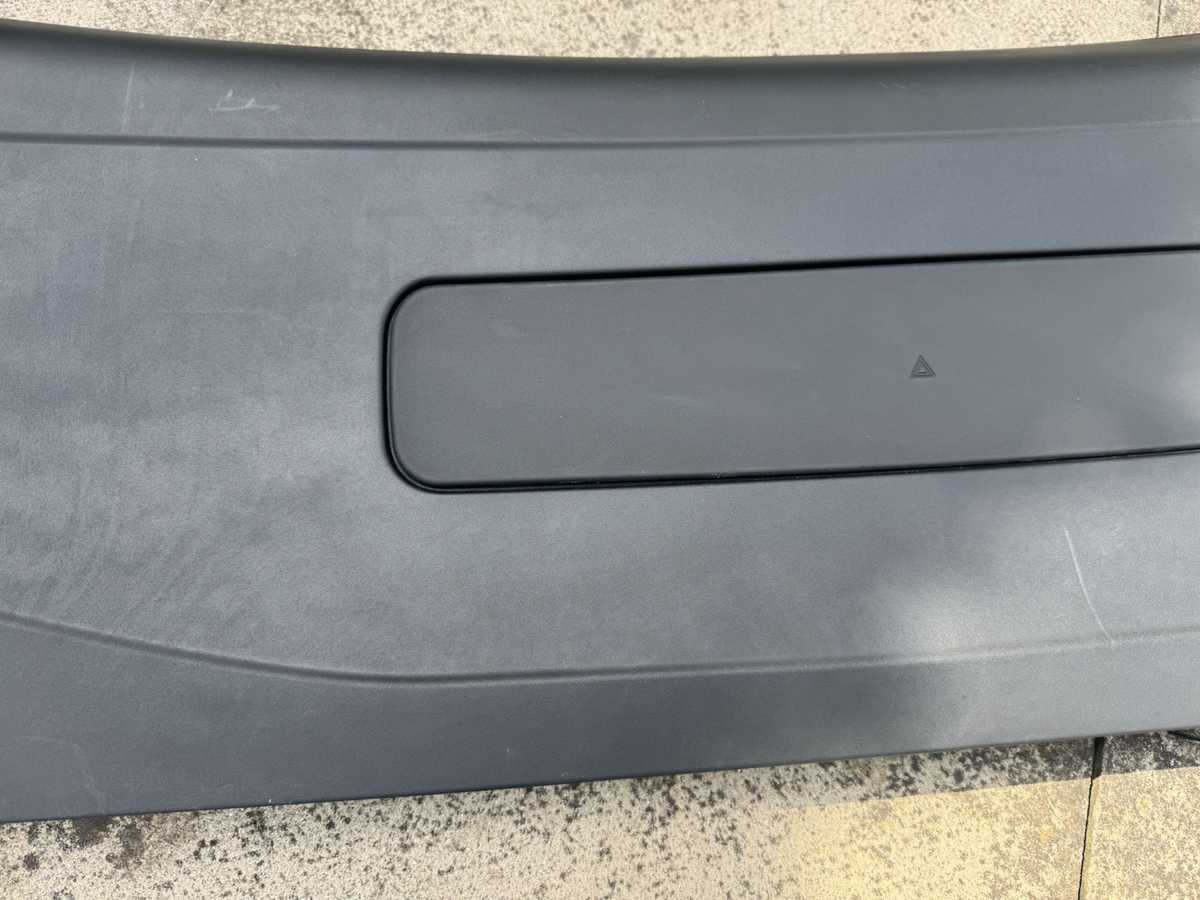 LAND ROVER RANGE ROVER SPORT L461 테일게이트 트렁크 도어 커버 트림 N9X2-45594-A 2023