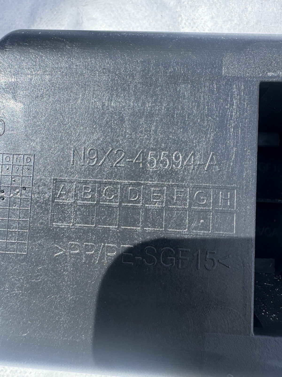 LAND ROVER RANGE ROVER SPORT L461 테일게이트 트렁크 도어 커버 트림 N9X2-45594-A 2023