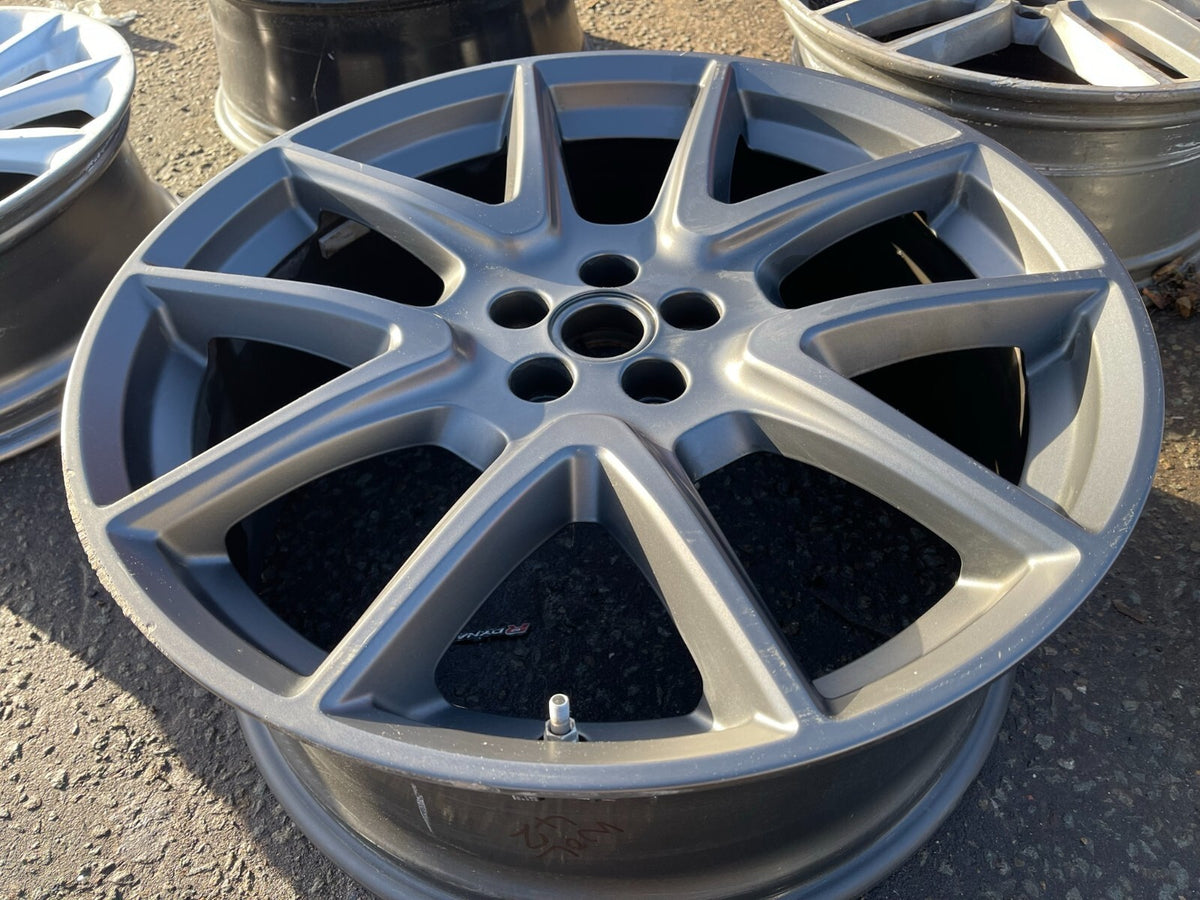 GENUINE RANGE ROVER VELAR L560 21" 8.5J ALLOY WHEEL L8A21007CA
