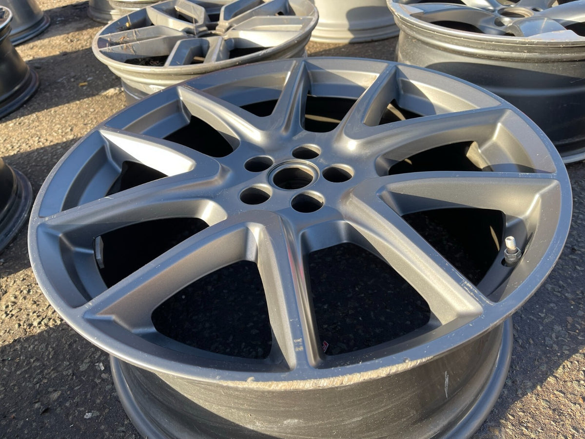 GENUINE RANGE ROVER VELAR L560 21" 8.5J ALLOY WHEEL L8A21007CA