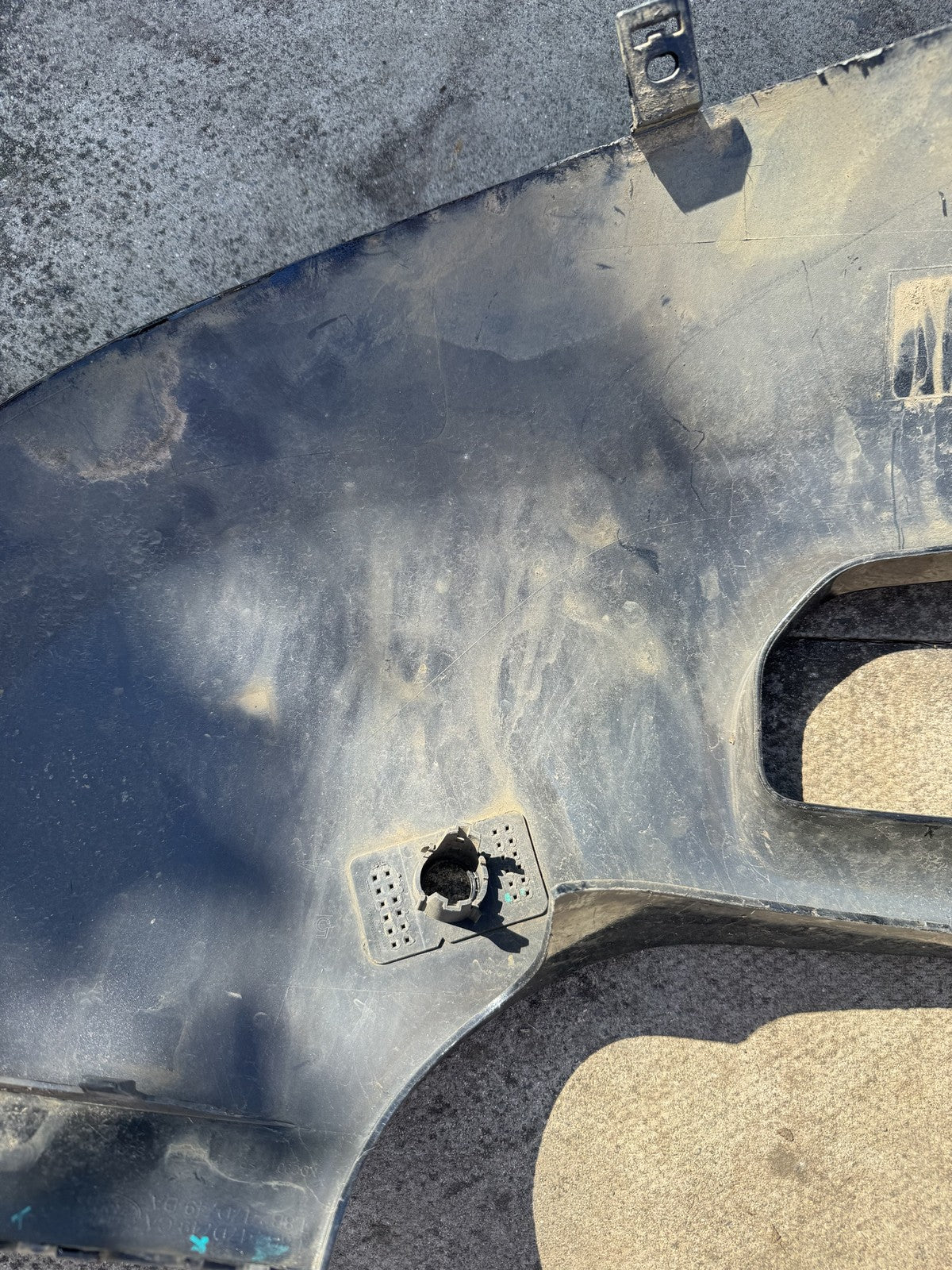 Land Rover Defender L663 Front Right Bumper Corner PDC L8B2-17D749 Spares