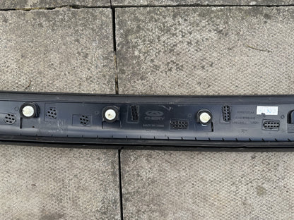 Jaecoo 7 J7 2024-on Right A Pillar Trim 609001875AA Spares or Repair