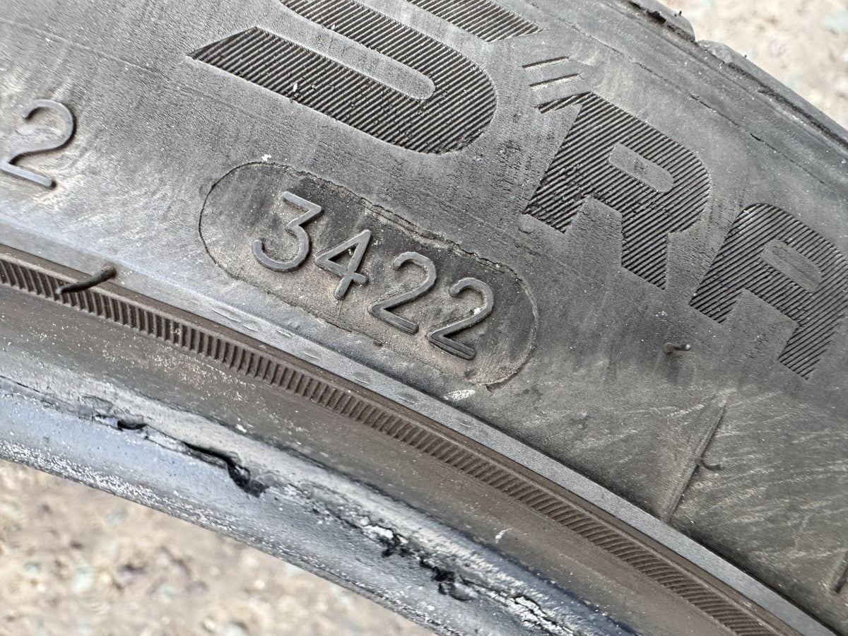 275 35 20 ROTALLA SETULA S-RACE RU01 102Y XL 4mm NO REPAIRS X1