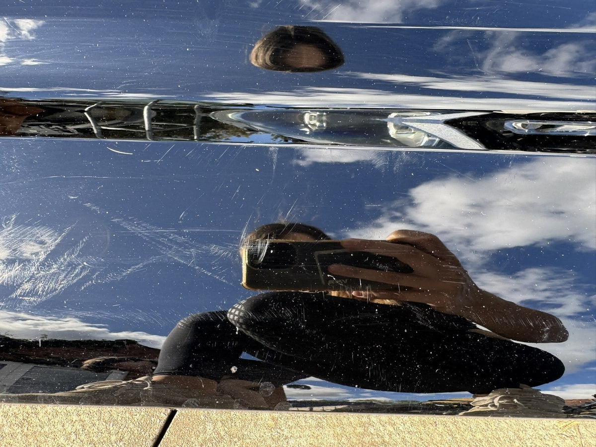 LAND ROVER DEFENDER L663 REAR LEFT DOOR LOWER MOULDING L8B2-274A49-C SCRATCHED