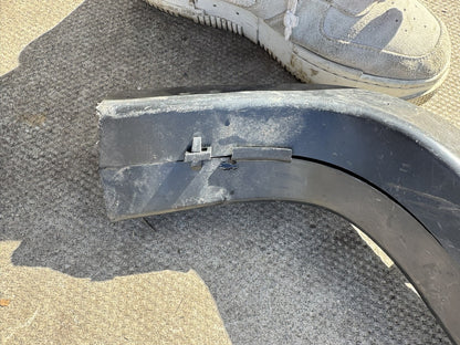 LAND ROVER DISCOVERY 5 L462 FRONT LEFT BRAKE COOLING AIR DUCT HY32-2D209-AC