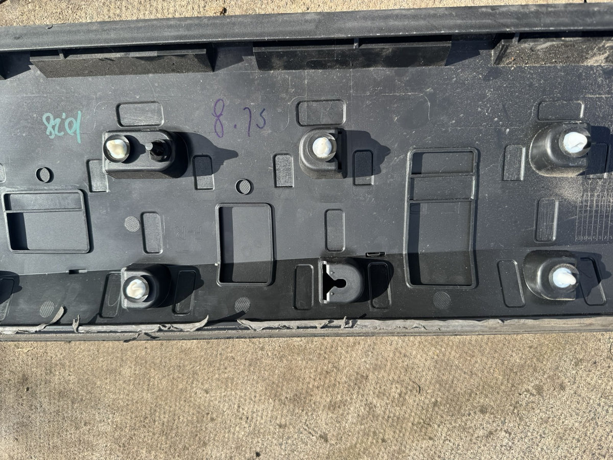 LOTUS ELETRE RIGHT FRONT DOOR LOWER TRIM PANEL 8891667021 GENUINE